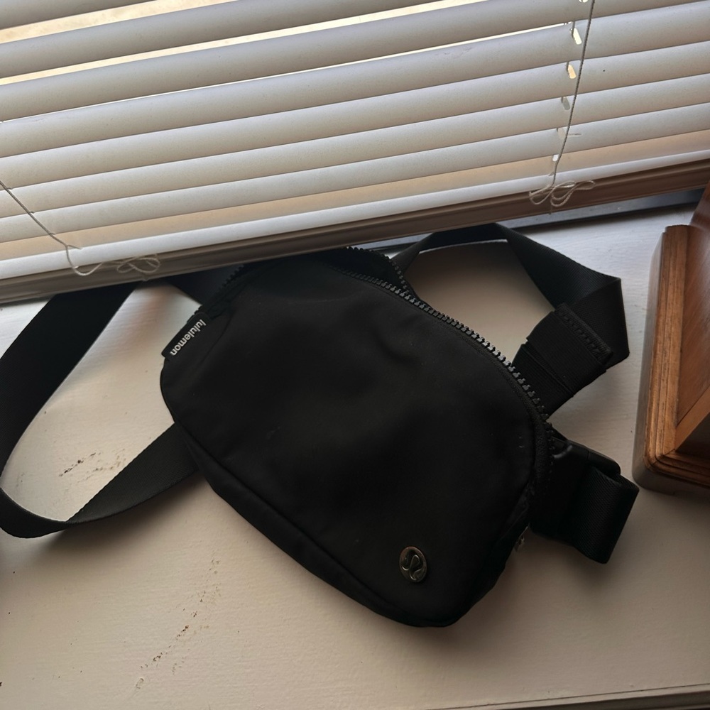 Lululemon Everywhere Belt Bag, Fanny Pack 1L